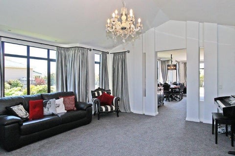 14 Kareti Drive, Richmond