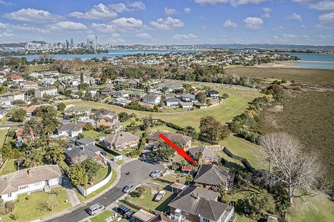 24 Philomel Crescent, Bayswater, Auckland