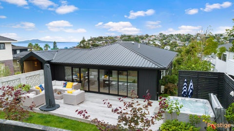 1/33 Hyde Road, Rothesay Bay, Auckland