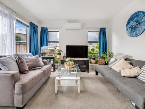 2/5 Jones Crescent, Melville, Hamilton