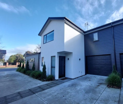 2/102 Strickland Street, Sydenham, Christchurch