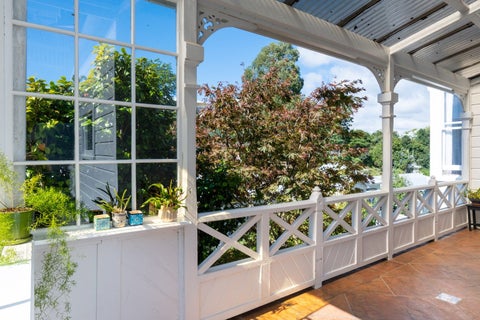 6 Cameron Road, Bluff Hill, Napier