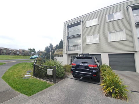 24 Korere Terrace, Stonefields, Auckland