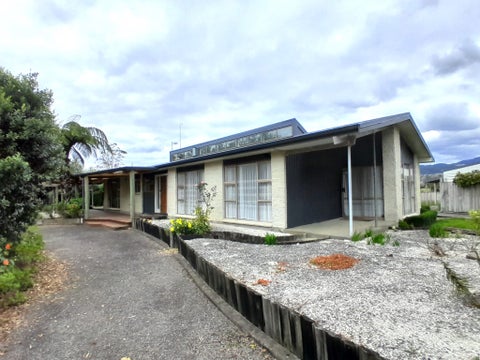 397 Arapaepae Road, LEVIN, Levin