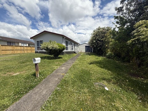 20 Penion Drive, Flat Bush, Auckland
