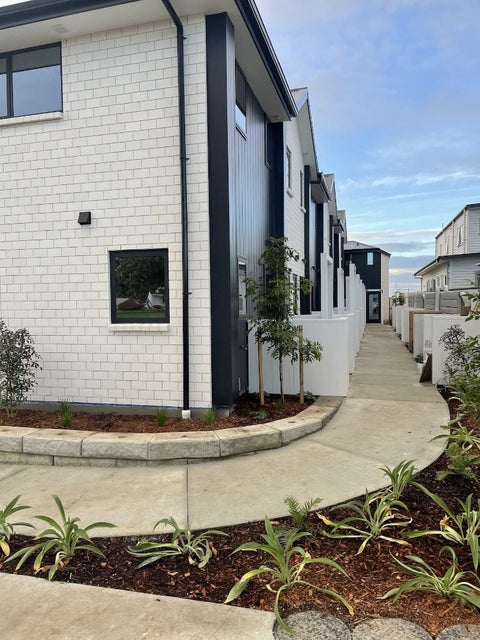 10/87 Taikata Road, Te Atatū Peninsula, Auckland