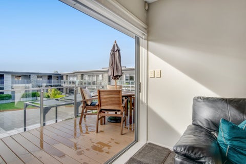 310/252 Centreway Road, Orewa, Orewa