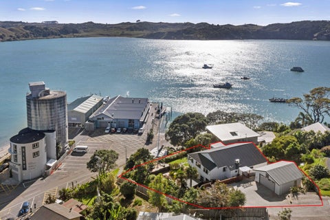 49 Lily Street, Raglan, Raglan