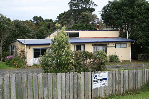 7 Rerenga Street, Mōkau