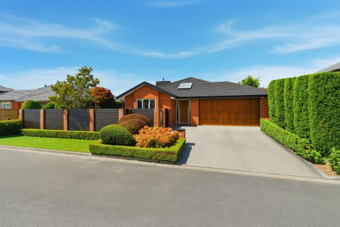 18 Brookfield Drive, Northwood, Christchurch