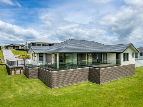 32 Admiralty Drive, Haruru, Haruru