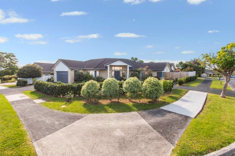 8 Moyrus Crescent, East Tamaki Heights, Auckland