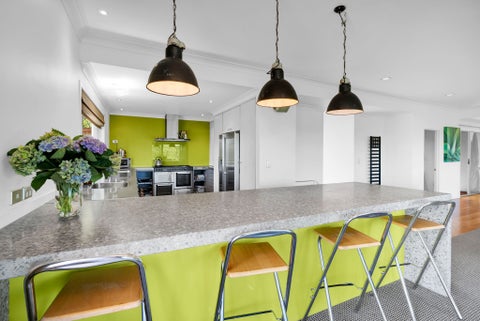 117 Poplar Grove, Whalers Gate, New Plymouth
