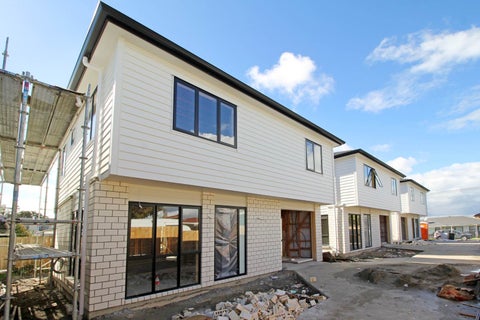 17C Kerrydale Road, Manurewa, Auckland