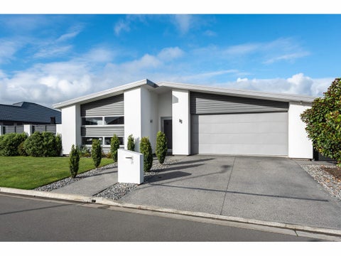 29 Sunline Avenue, Lincoln, Lincoln