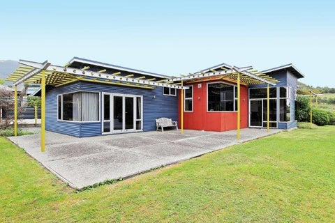 27 Ngawhatu Road, Stoke, Nelson