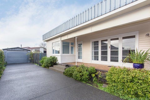 307 Estuary Road, South New Brighton, Christchurch
