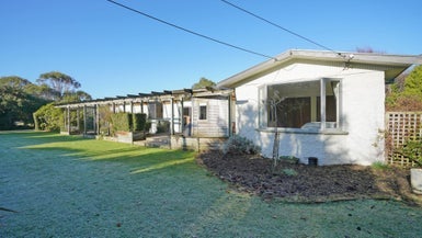 11 Watt Road, Otatara