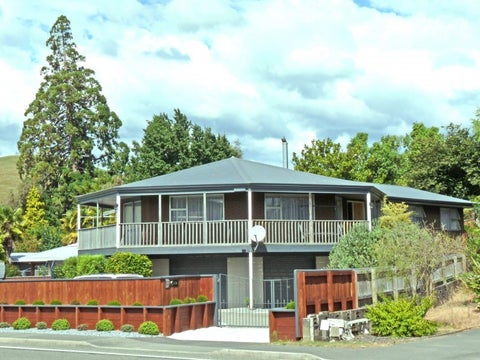 94 Whitby Road, Wakefield