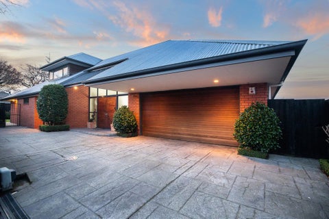 6 Oaktree Lane, Bishopdale, Christchurch