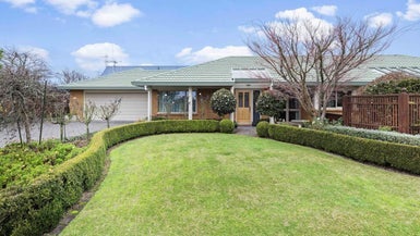3 Farnah Green, Flagstaff, Hamilton