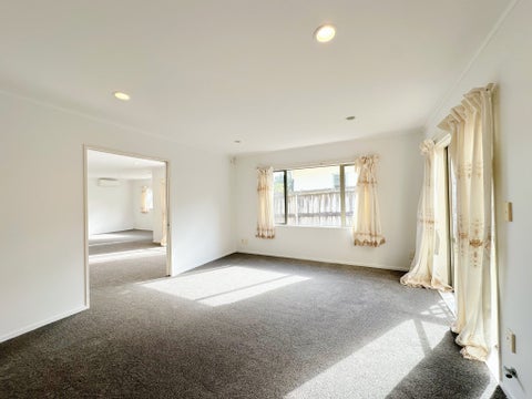 16B CHALE PLACE, Somerville, Auckland