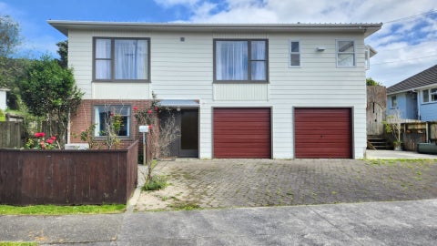 35 Turkington Street, Tawa, Wellington