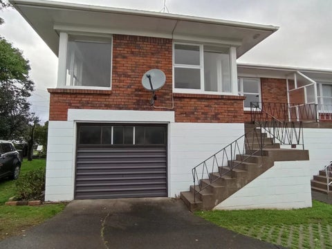 37A Lake Pupuke Drive, Takapuna, Auckland