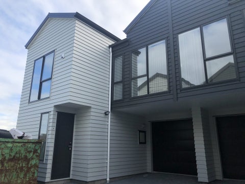 4/21 Akoranga Drive, Northcote, Auckland