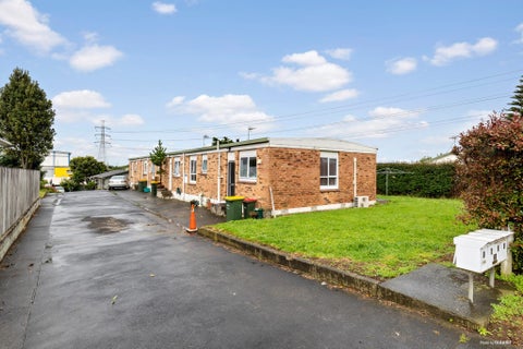 2/37 Takanini Road, Takanini, Auckland