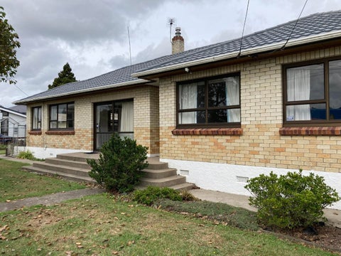 135 Old Wairoa Road, Papakura, Papakura