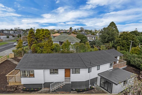 120 Flanshaw Road, Te Atatu South, Auckland