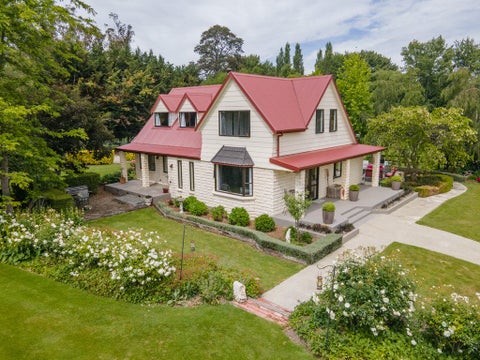 76 Chapel Road, Pareora West, Timaru