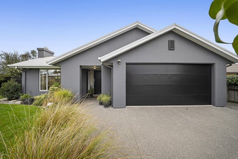 11 Pascoe Drive, Woodend, Woodend
