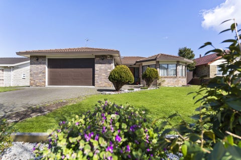 86 Tington Avenue, Wattle Downs, Auckland