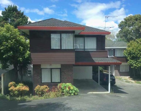 2/8 Cleary Road, Panmure, Auckland