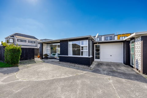 1/132 Onewa Road, Northcote, Auckland