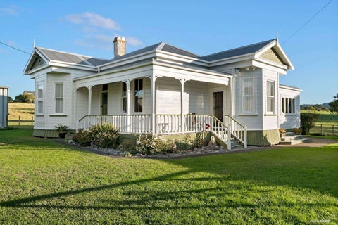 290 Waitakere Road, Taupaki