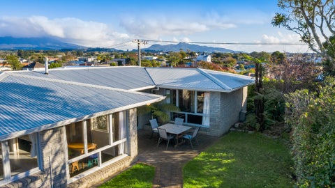10A Mayfair Place, Westown, New Plymouth