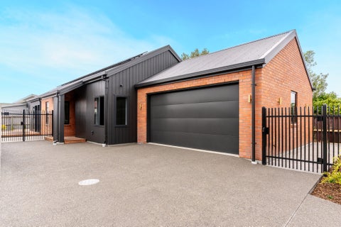 35 MacKenzie Avenue, Woolston, Christchurch