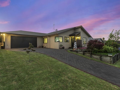 18 Amberley Crescent, Bethlehem, Tauranga