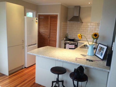 2/27 Abbotleigh Avenue, Te Atatū Peninsula, Auckland