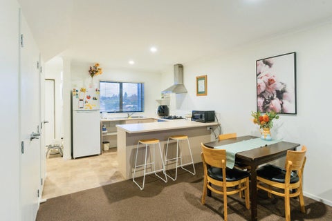 22 Whakawhiti Loop, Avondale, Auckland