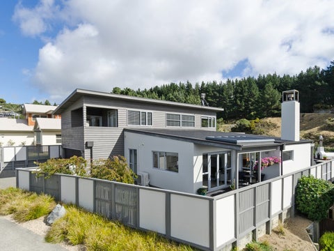45 Furlong Crescent, Churton Park, Wellington