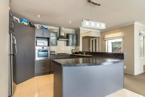 6 Foresters Crescent, Parklands, Christchurch