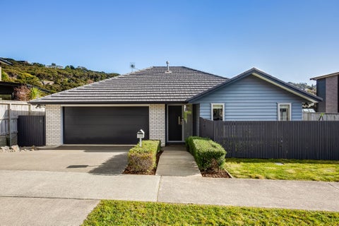191 Navigation Drive, Whitby, Porirua
