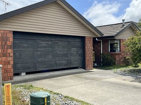 14 Gandalf Crescent, Paraparaumu