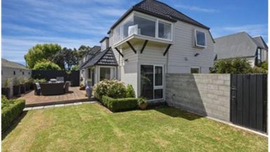 76A Memorial Avenue, Ilam, Christchurch