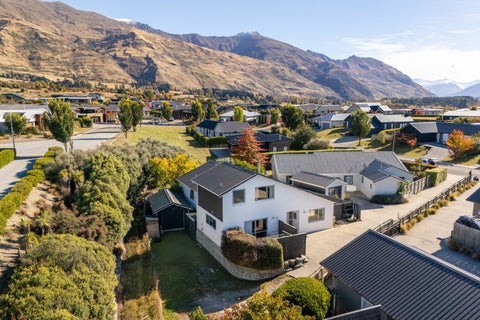 13A Niger Street, Wanaka