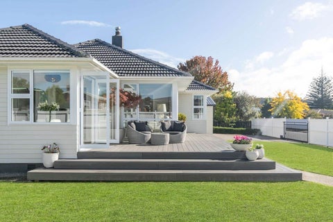 15 Melba Street, Beach Haven, Auckland